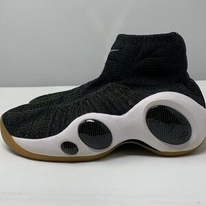 Nike flight bonfide cargo khaki sneakers size 5Y women’s 6.5